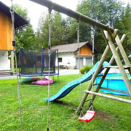With Sauna And Lakeview Hermagor-Pressegger See